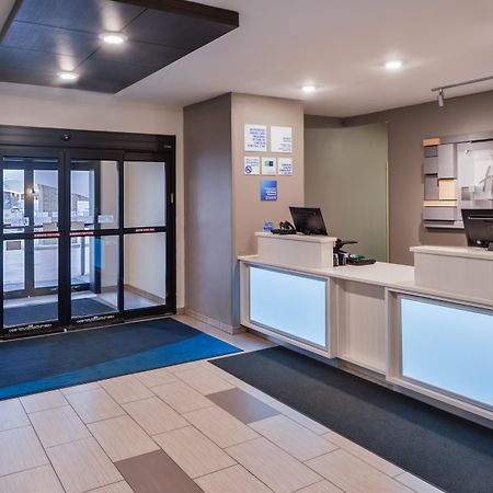 Holiday Inn Express Hotel & Suites Sioux Falls At Empire Mall By Ihg Exteriör bild
