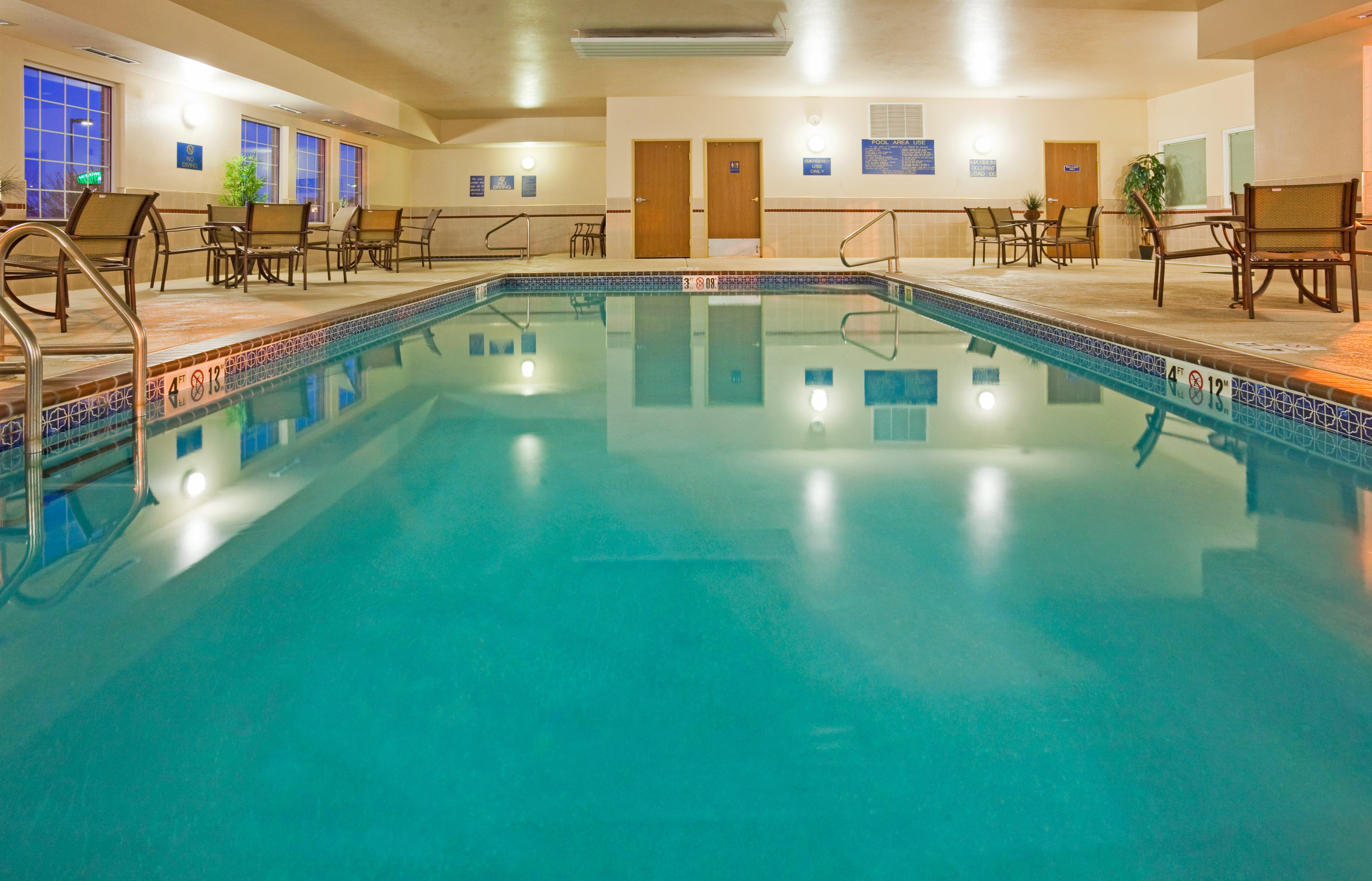 Holiday Inn Express Hotel & Suites Sioux Falls At Empire Mall By Ihg Exteriör bild