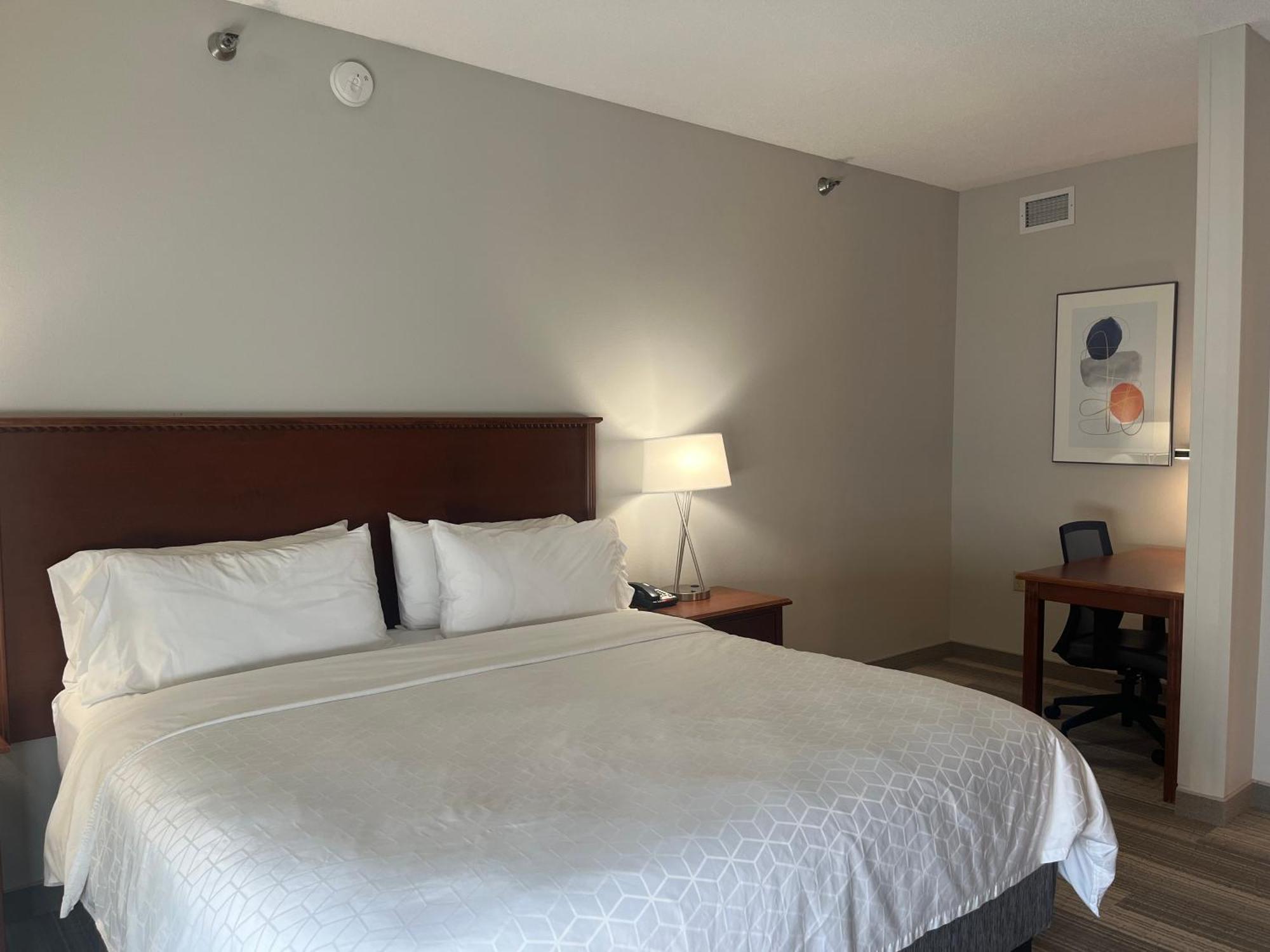 Holiday Inn Express Hotel & Suites Sioux Falls At Empire Mall By Ihg Exteriör bild