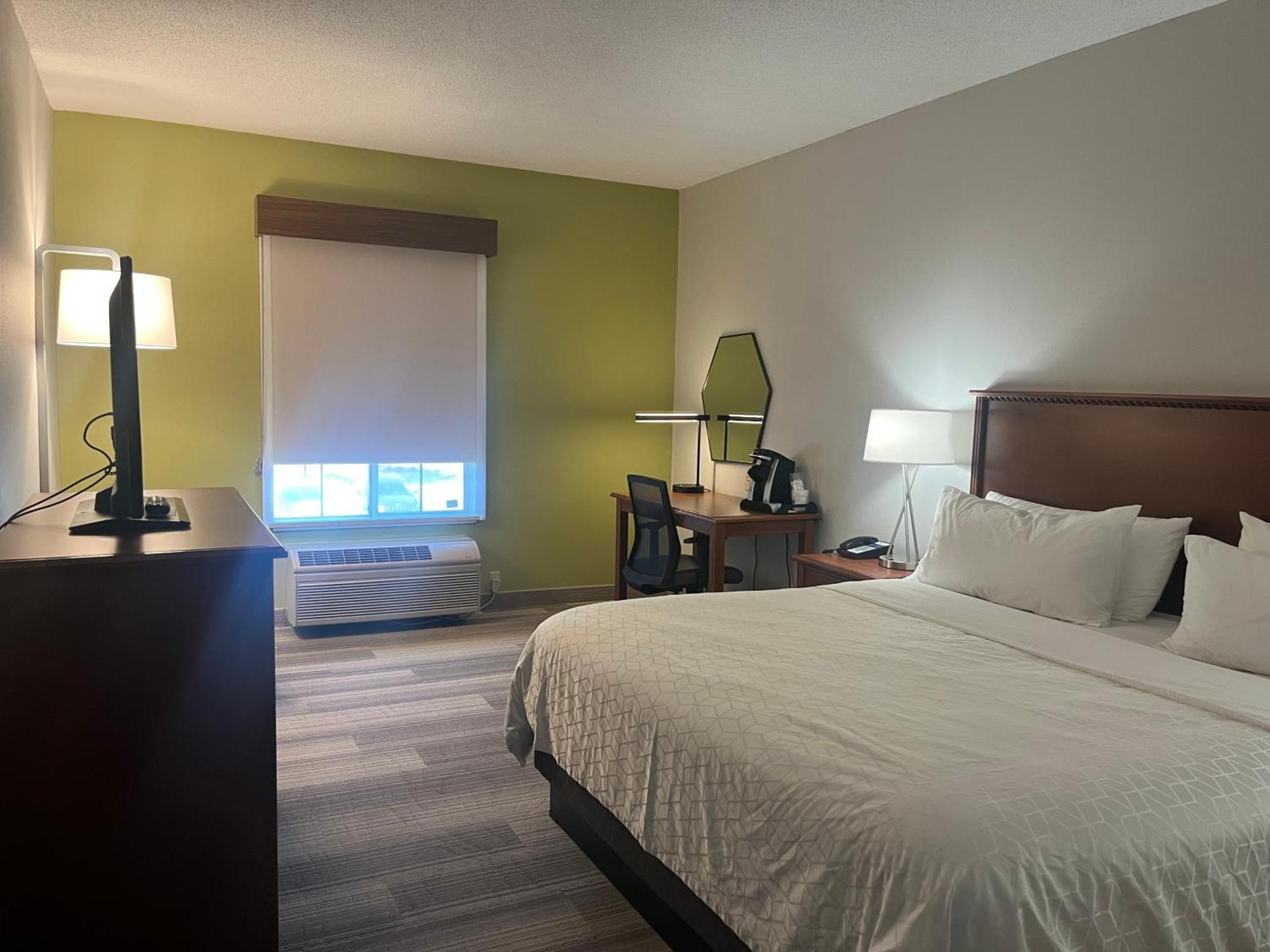 Holiday Inn Express Hotel & Suites Sioux Falls At Empire Mall By Ihg Exteriör bild